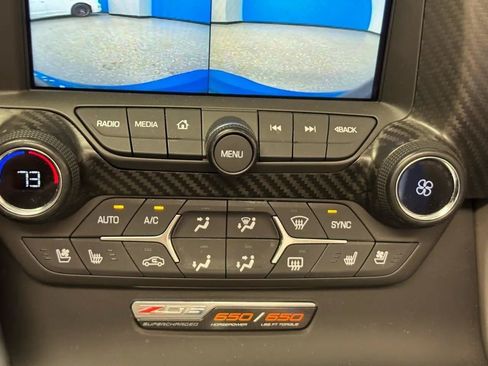 Used 2016 Chevrolet Corvette Z06 w/ 3LZ Preferred Equipment Group RWD image 20