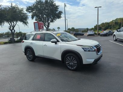 Certified 2024 Nissan Pathfinder SL w/ SL Premium Package