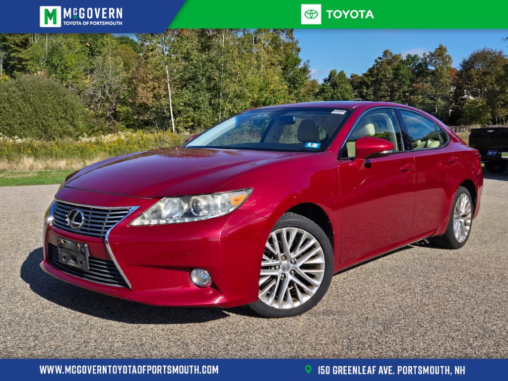Used 2013 Lexus ES 350 w/ Luxury Pkg FWD image 1