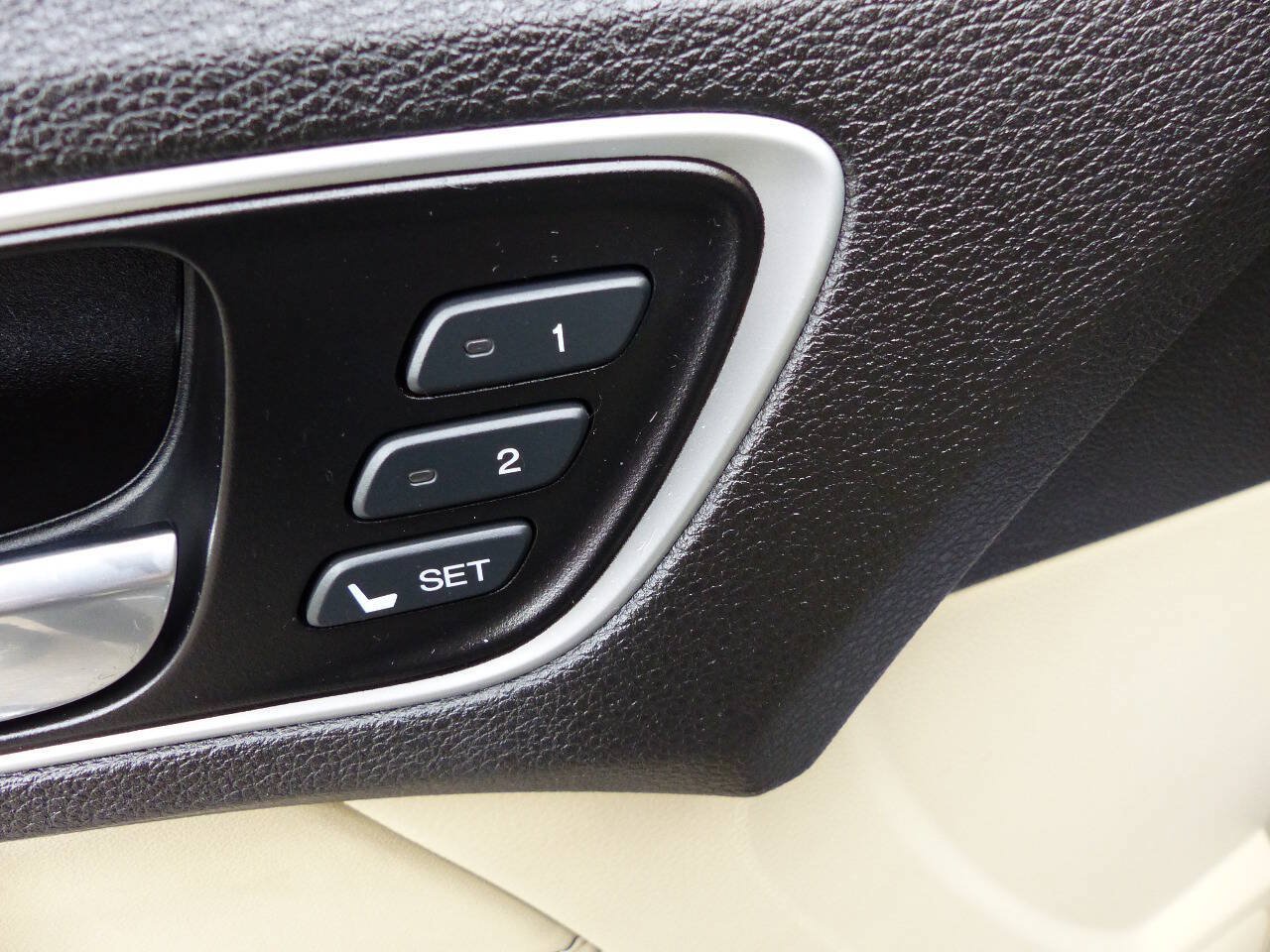 Used 2018 Acura TLX w/ Technology Package FWD image 21