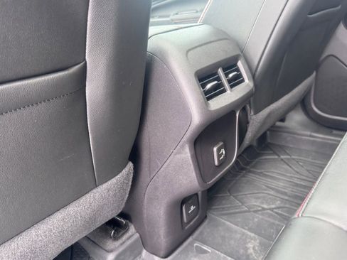 Used 2024 Chevrolet Equinox RS w/ RS Leather Package image 23