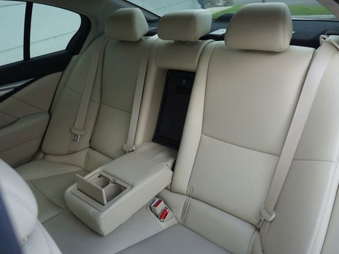 Used 2019 INFINITI Q50 Luxe w/ Essential Package (3.0T Luxe) image 33