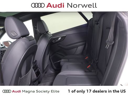 Used 2025 Audi Q8 Premium Plus w/ Premium Plus Package AWD/4WD image 22