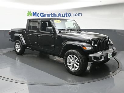 Used 2023 Jeep Gladiator Sport