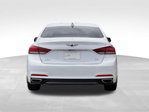 Used 2018 Genesis G80 3.8 RWD image 4