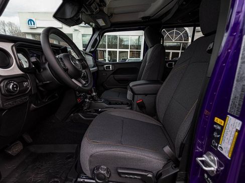 New 2026 Jeep Gladiator Sport image 20