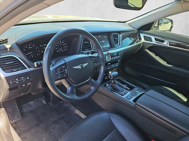 Used 2019 Genesis G80 3.8 RWD image 10