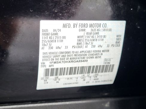 Certified 2024 Ford Explorer XLT RWD image 35