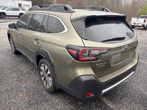 Used 2023 Subaru Outback Limited image 4