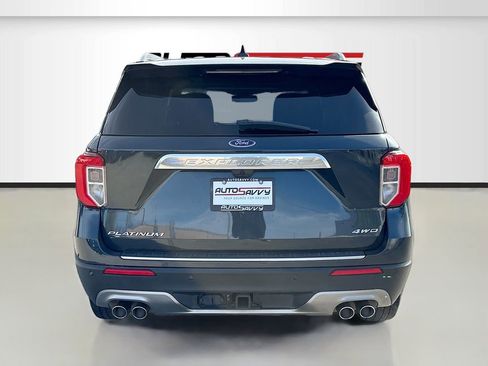 Used 2023 Ford Explorer Platinum w/ Technology Package AWD/4WD image 6