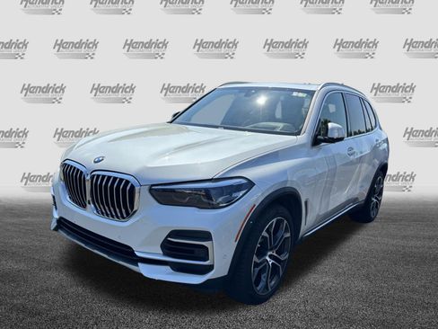 Used 2022 BMW X5 sDrive40i w/ Premium Package RWD image 8
