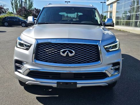 Used 2018 INFINITI QX80 4WD w/ Driver Assistance Package image 2