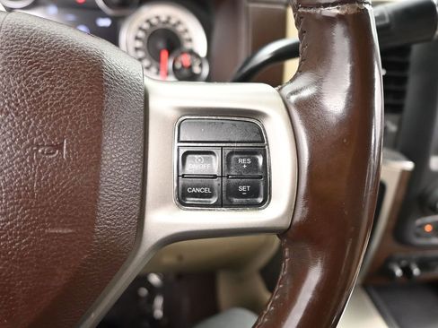Used 2013 RAM 2500 Laramie w/ Convenience Group image 16