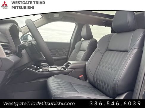 New 2026 Mitsubishi Outlander SEL AWD/4WD image 14