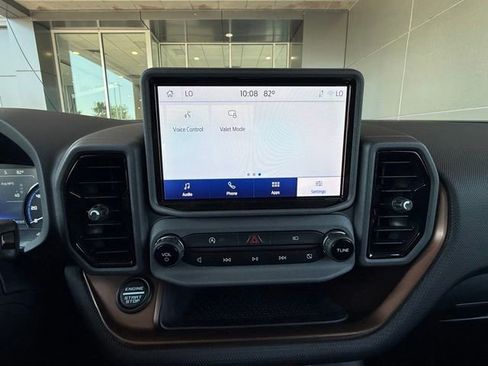 Certified 2022 Ford Bronco Sport Badlands w/ Premium Package AWD/4WD image 30