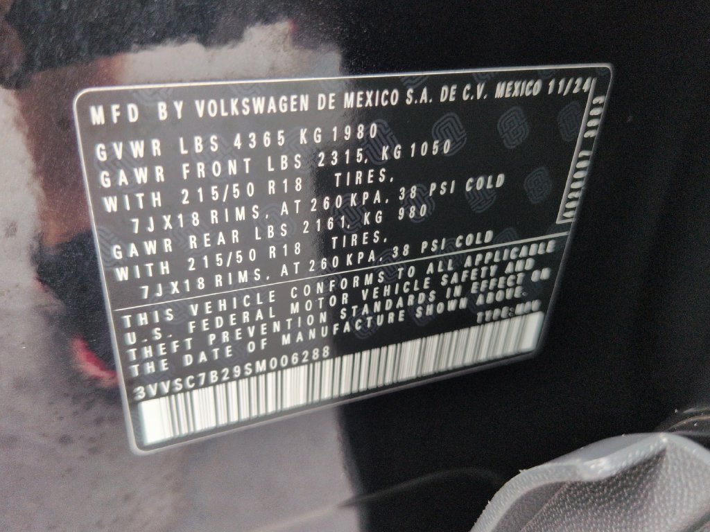 Used 2025 Volkswagen Taos SE FWD image 33