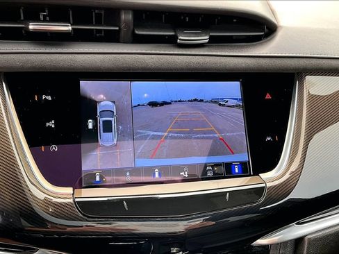 Certified 2025 Cadillac XT6 Premium Luxury w/ Platinum Package AWD/4WD image 23
