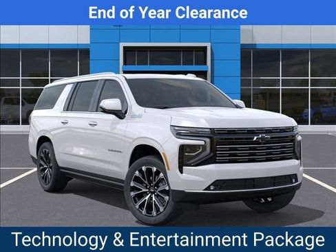 New 2025 Chevrolet Suburban High Country image 8