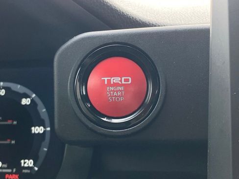 Used 2024 Toyota Tacoma TRD Sport image 18