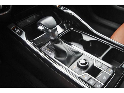 Used 2023 Kia Sorento SX Prestige image 28