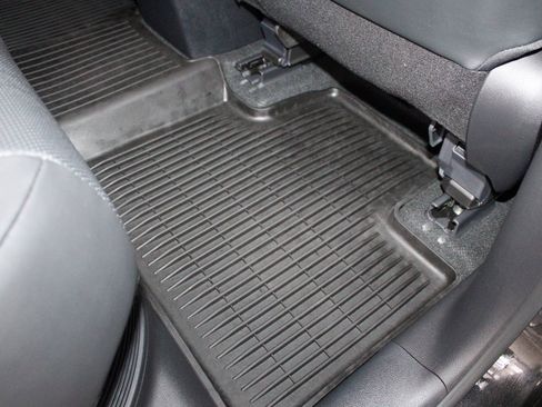 Used 2024 Lexus RX 350 image 56