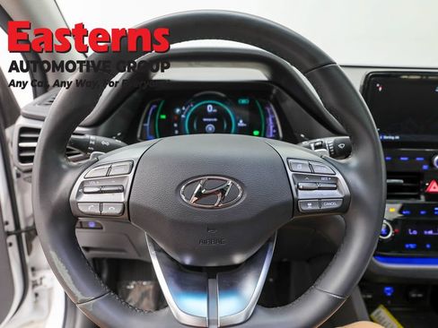 Used 2022 Hyundai Ioniq Limited image 10