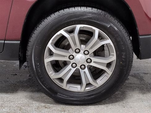 Used 2016 GMC Acadia SLT image 14