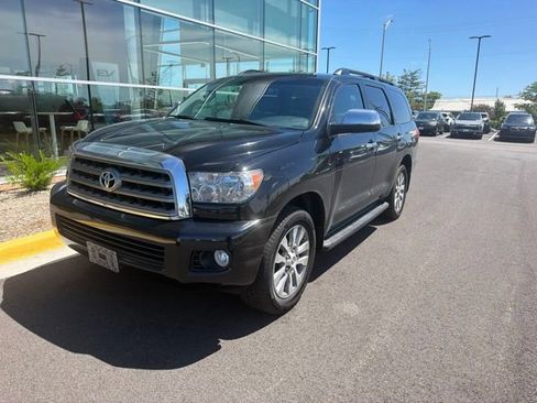 Used 2016 Toyota Sequoia Limited AWD/4WD image 21