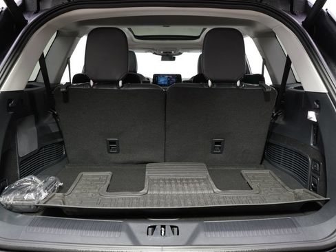 New 2026 Lincoln Aviator AWD image 13
