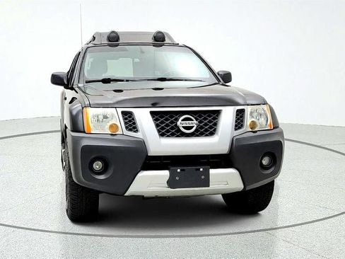 Used 2014 Nissan Xterra PRO-4X AWD/4WD image 2