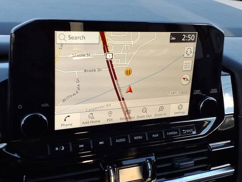 Certified 2024 Nissan Pathfinder SL w/ Black Appearance Package image 17