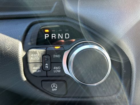 New 2026 RAM 1500 4x4 Crew Cab image 46