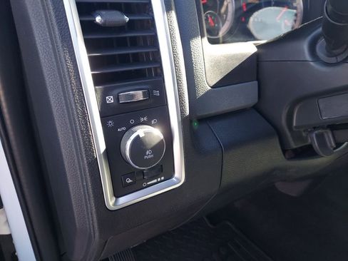 Used 2017 RAM 1500 Outdoorsman image 12