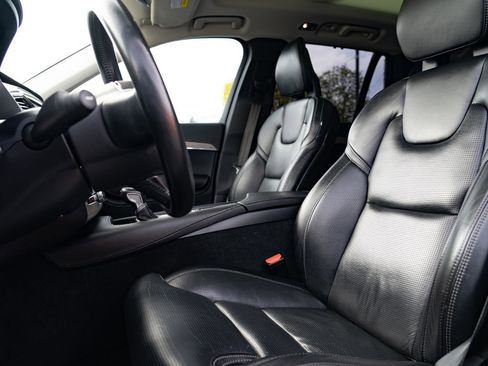 Used 2021 Volvo XC90 T6 Inscription w/ Advanced Package AWD/4WD image 14