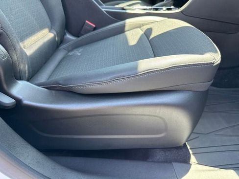 Used 2023 Buick Encore GX Select w/ Safety Package II AWD/4WD image 29