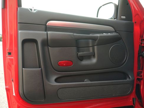 Used 2005 Dodge Ram 1500 Truck 2WD Regular Cab image 11