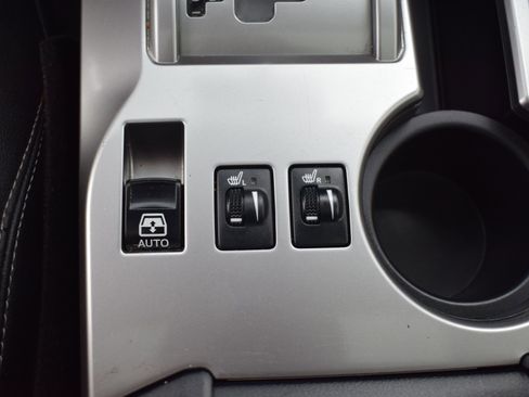 Used 2019 Toyota 4Runner SR5 Premium image 16