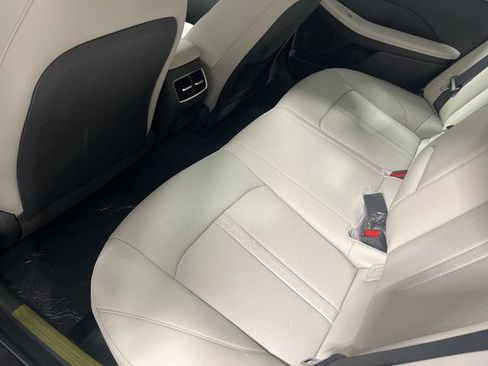 New 2025 Hyundai Sonata Limited image 32