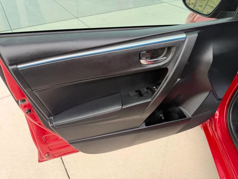 Used 2014 Toyota Corolla S FWD image 16