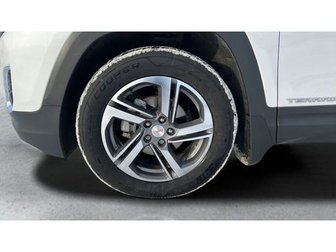 Used 2021 GMC Terrain SLT w/ Infotainment Package II image 26