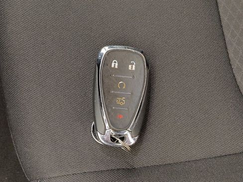 Used 2020 Chevrolet Malibu LT FWD image 32