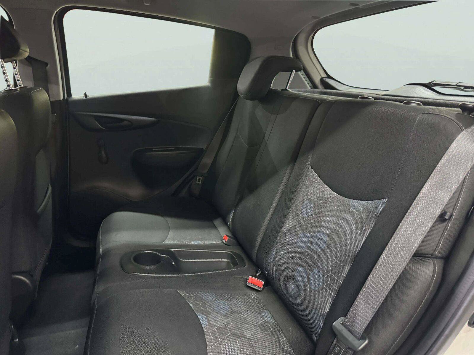 Used 2017 Chevrolet Spark LS FWD image 28