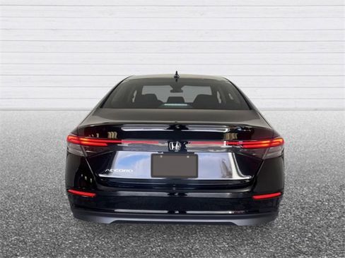 New 2026 Honda Accord SE image 4