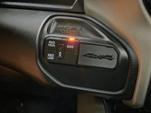 Used 2023 RAM 3500 Laramie AWD/4WD image 52
