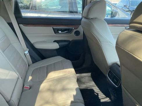 Used 2019 Honda CR-V Touring image 8