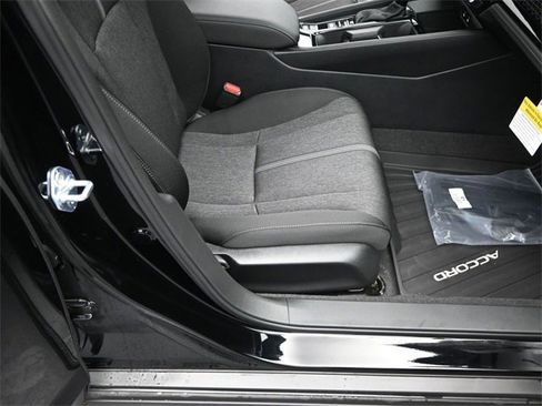 New 2025 Honda Accord Sport image 31