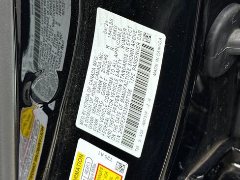 Used 2025 Honda Civic Sport image 22