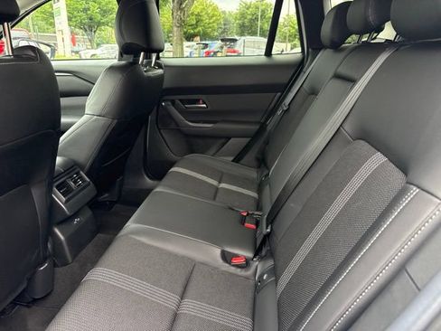 Used 2025 MAZDA CX-50 AWD 2.5 S w/ Preferred Package image 22
