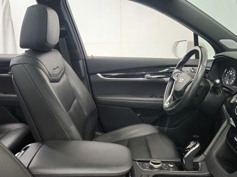 Certified 2020 Cadillac XT6 Premium Luxury AWD/4WD image 29