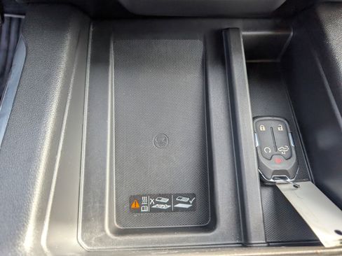 Used 2019 Chevrolet Silverado 1500 LTZ w/ LTZ Plus Package image 21